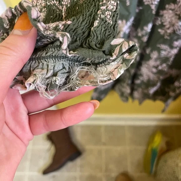 Floral Green Dress - Picture 3 of 5